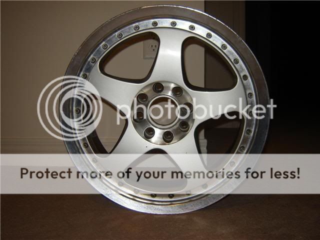 http://i444.photobucket.com/albums/qq167/oseifarhat/rim2.jpg